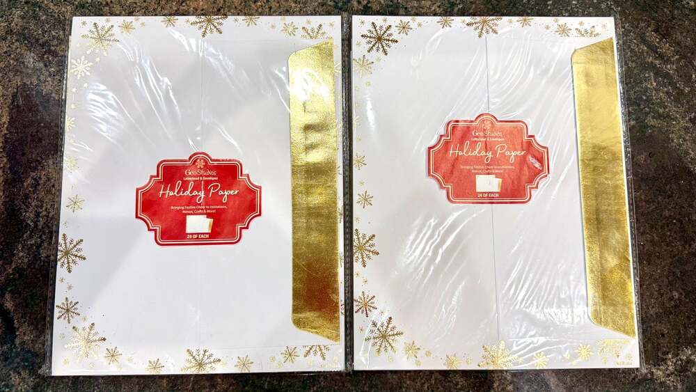 Geo Studios Premium Holiday Letterhead & Envelopes, Gold Snowflake 2 pks, 24/ea